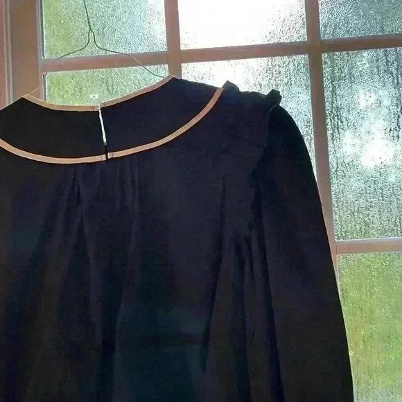 AUREM Black Blouse Women Medium Flowy NWOT, purchased at boutique, ruffles - Picture 9 of 9